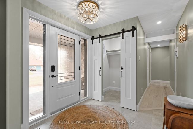 1056 Heenan Terr, House other with 4 bedrooms, 4 bathrooms and 6 parking in Manotick ON | Image 4