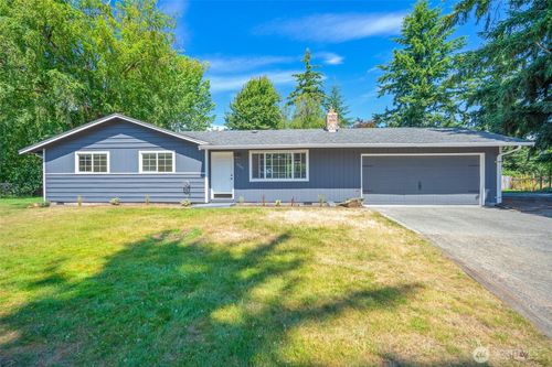 6749 La Bello Dr, Lynden, WA, 98264-9627 | Card Image