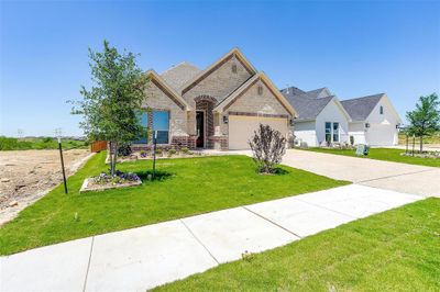 7282 Velvetleaf, House other with 3 bedrooms, 2 bathrooms and null parking in Benbrook TX | Image 1