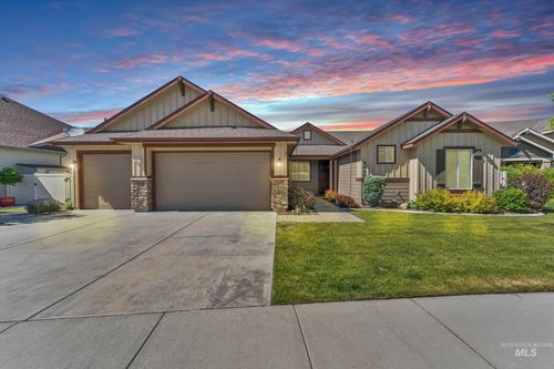 5440 W Rosslare, Eagle, ID, 83616 | Card Image