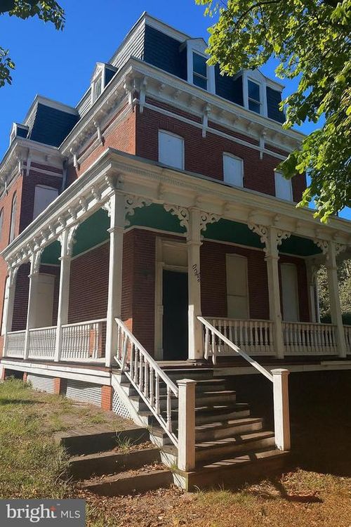 4213 Massachusetts Ave, BALTIMORE, MD, 21229-3515 | Card Image