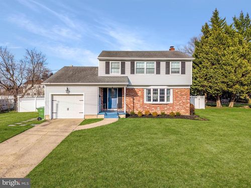 22 Old Colony Ln, MARLTON, NJ, 08053-1114 | Card Image