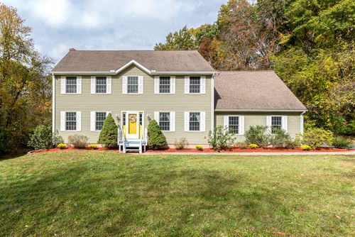 101 Melrose Rd, Broad Brook, CT, 06016-9623 | Card Image