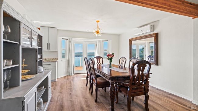 715 Pearl Ct, House other with 3 bedrooms, 3 bathrooms and 6 parking in Glenhaven CA | Image 6