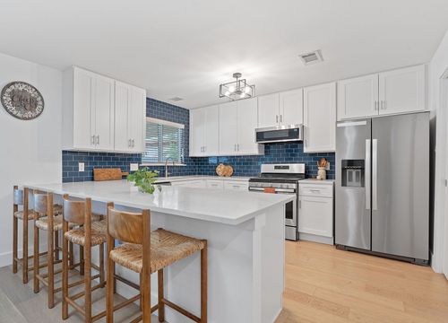 6008 Smith Oak Trl, Austin, TX, 78749-1306 | Card Image