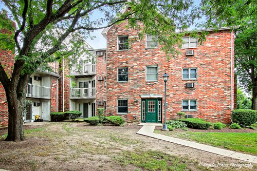 apt-2b-4305 W Shamrock Ln, McHenry, IL, 60050-3105 | Card Image