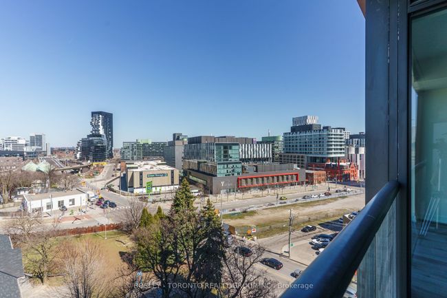 808 - 28 Eastern Ave, Condo with 1 bedrooms, 1 bathrooms and null parking in Toronto ON | Image 33