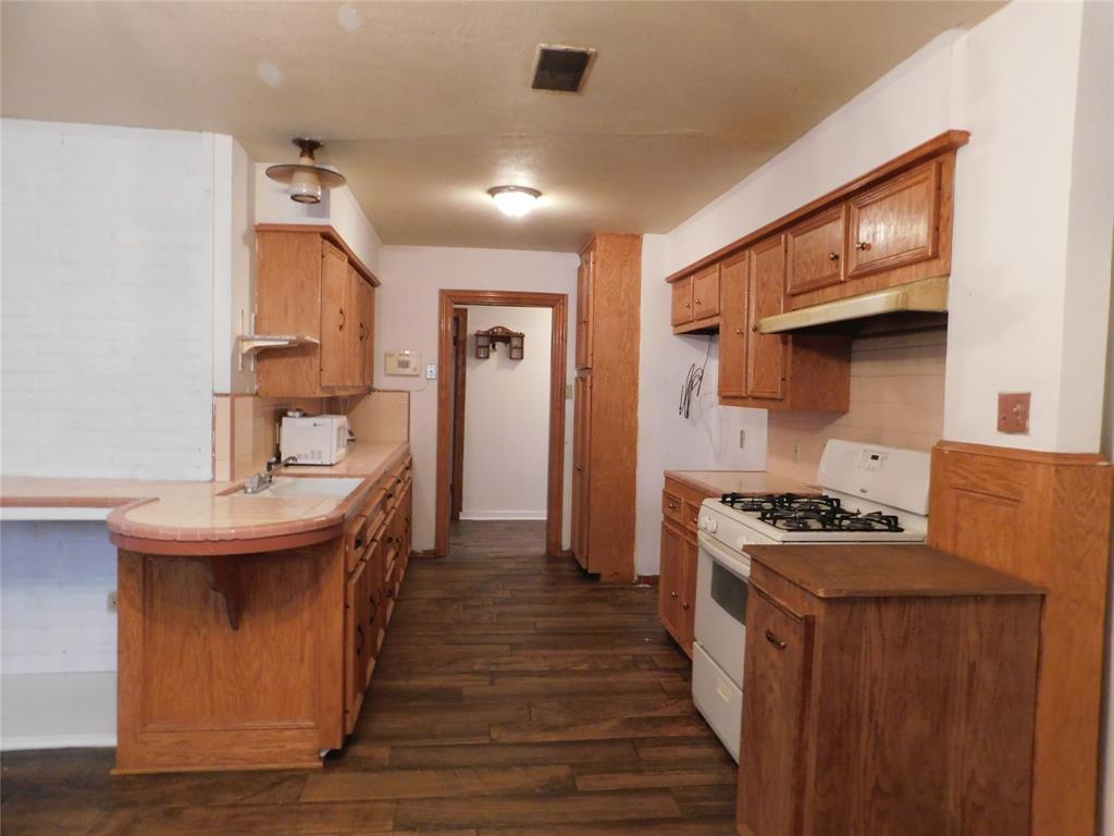 Residential Lease in Pasadena 5
