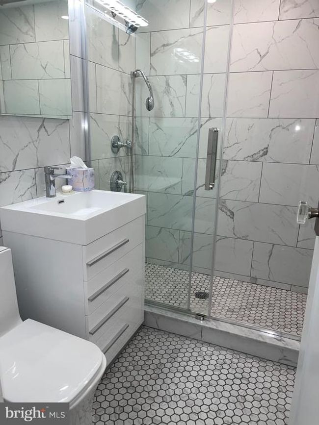 APT-708 - 1810 Rittenhouse Sq, Condo with 2 bedrooms, 1 bathrooms and null parking in PHILADELPHIA PA | Image 19