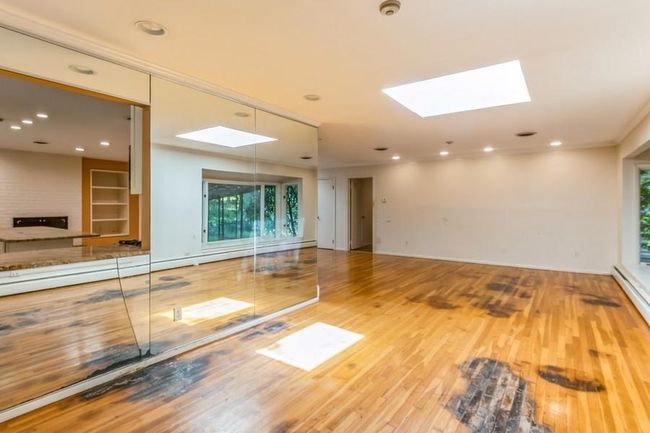 Dining room/Living room | Image 11