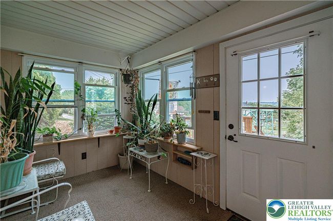 636 School Rd, House other with 2 bedrooms, 1 bathrooms and null parking in Nazareth PA | Image 10
