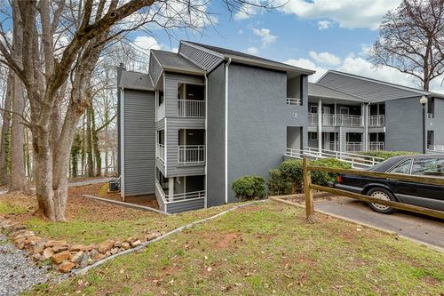 805 Northlake Dr, Anderson, SC, 29625-5314 | Card Image