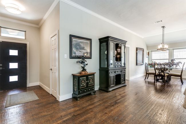 4320 Country Ln, House other with 3 bedrooms, 2 bathrooms and null parking in Grapevine TX | Image 4