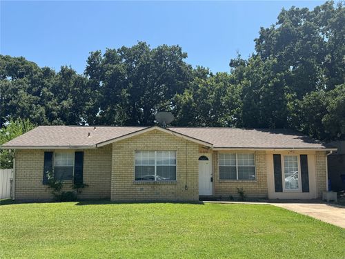 11216 Erich Dr, Balch Springs, TX, 75180-2006 | Card Image
