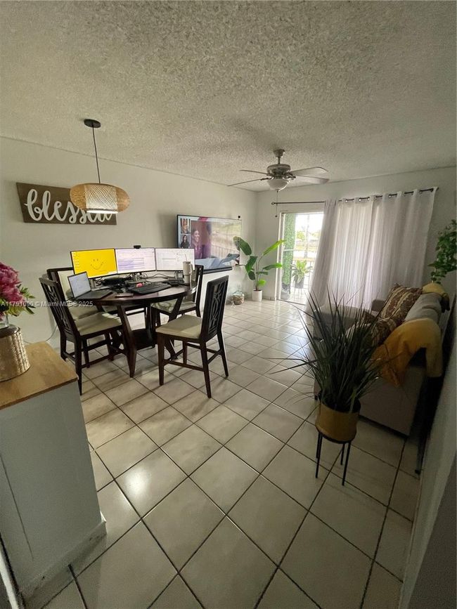 APT-211 - 9520 Sw 8 Th St, Condo with 2 bedrooms, 2 bathrooms and null parking in Miami FL | Image 10