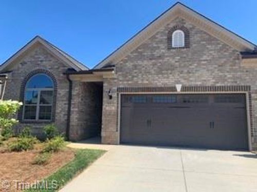 1563 Oakbluffs Dr, Colfax, NC, 27235-9862 | Card Image