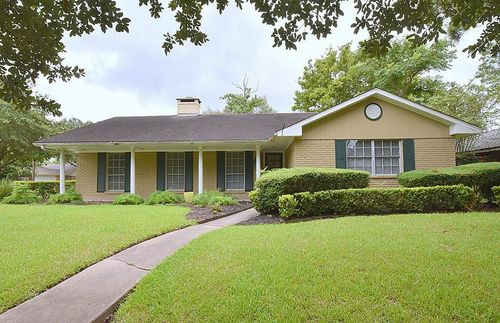 5103 Briarbend Dr, Houston, TX, 77035-3105 | Card Image
