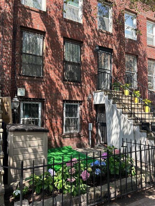 b-224 Grand St, Jersey City, NJ, 07302-4423 | Card Image