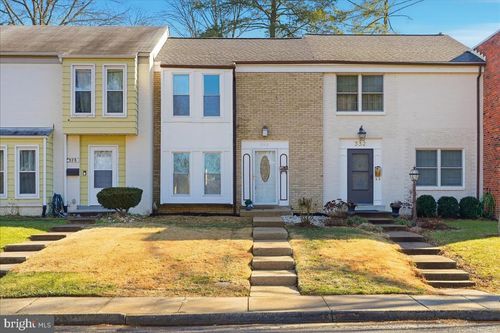 330 Shenandoah St Se, LEESBURG, VA, 20175-4010 | Card Image