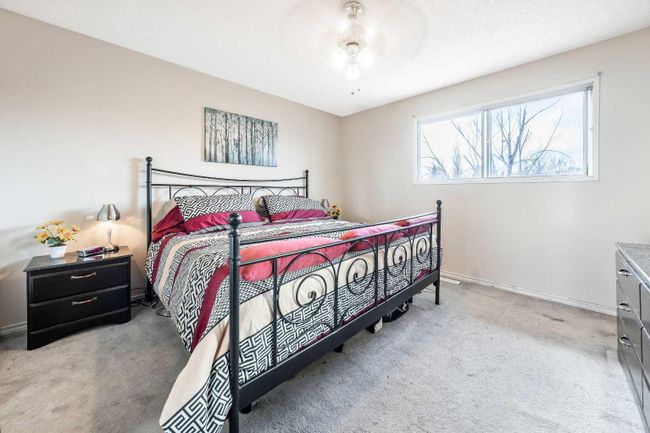 143 Pinemill Way Ne, Home with 2 bedrooms, 2 bathrooms and 8 parking in Calgary AB | Image 15