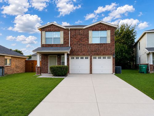 305 Daisy Ln, Wilmer, TX, 75172-3329 | Card Image