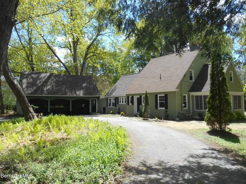 14 Cooper Pkwy, Pittsfield, MA, 01201-7338 | Card Image