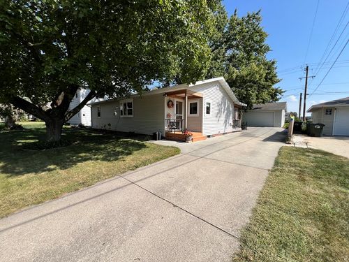 2517 N 15th Pl, Fort Dodge, IA, 50501-7220 | Card Image
