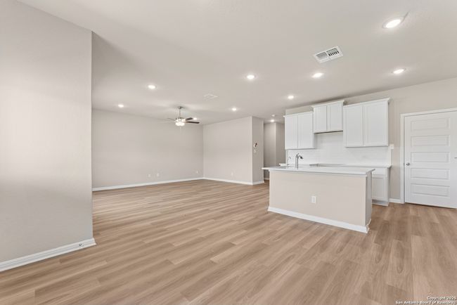 8514 Smithers Ave, House other with 3 bedrooms, 2 bathrooms and null parking in San Antonio TX | Image 5