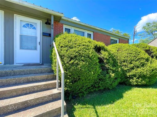 86 Trowbridge Lane, Brevard, NC, 28712 | Card Image