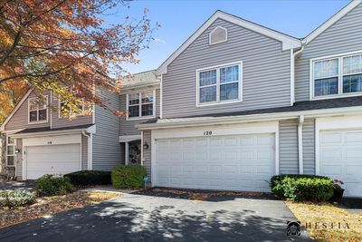 120 Parkview Drive, Townhouse with 3 bedrooms, 2 bathrooms and 2 parking in Wauconda IL | Image 1