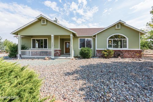 1421 Brentwood Ct, Gardnerville, NV, 89410-5625 | Card Image