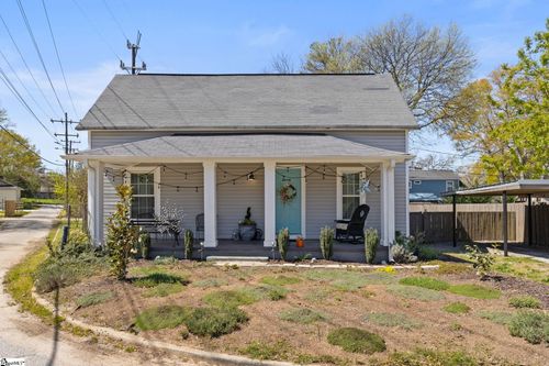 20 Haynesworth St, Greenville, SC, 29611-3517 | Card Image