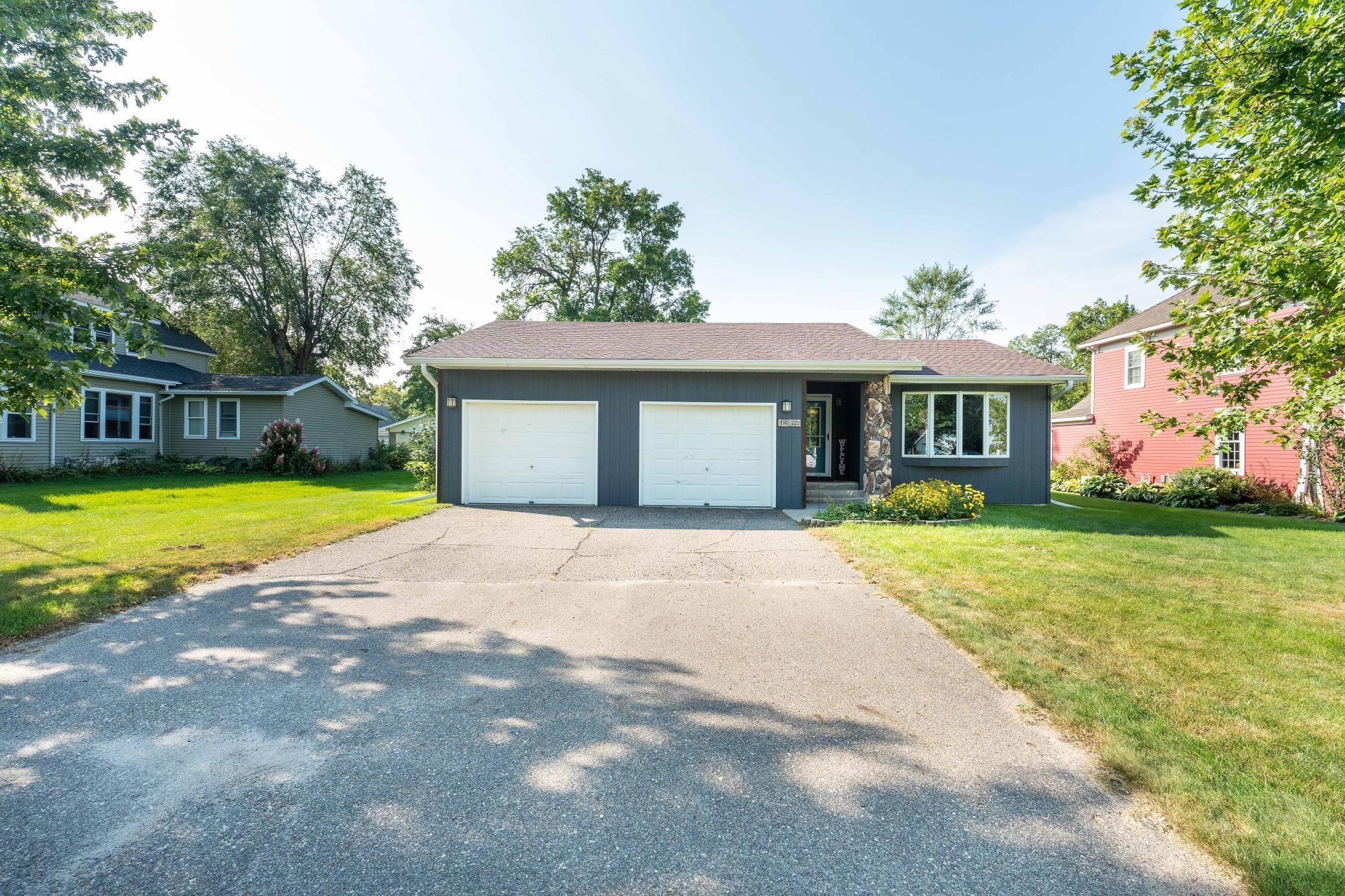 Poulson Ave, Henning, MN 56551