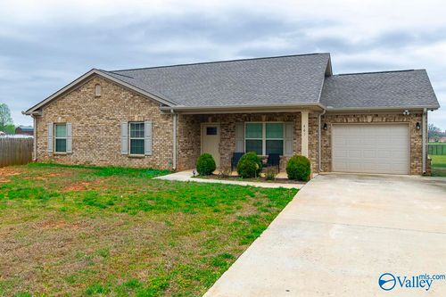 465 Banyon Rd, Toney, AL, 35773-8965 | Card Image