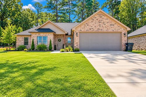 4021 Springwood Cir, Bryant, AR, 72022-8030 | Card Image