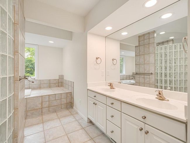 1844 Red Fox Rd, House other with 5 bedrooms, 4 bathrooms and null parking in Eagan MN | Image 18