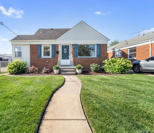 12801 Birrell St, Southgate, MI, 48195-1034 | Card Image