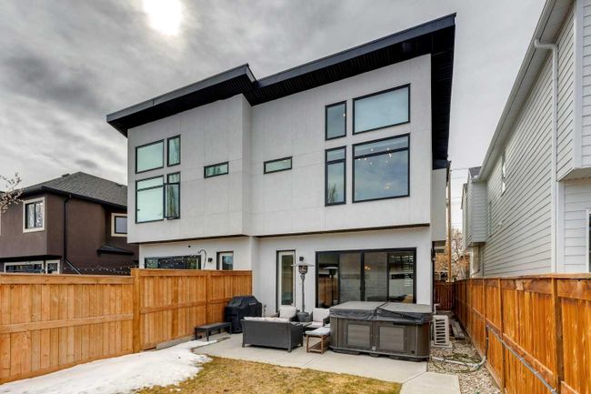 4014 19 Street Sw, Home with 4 bedrooms, 3 bathrooms and 2 parking in Calgary AB | Image 40