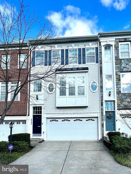 4905 Potomac Highlands Cir, TRIANGLE, VA, 22172-1786 | Card Image