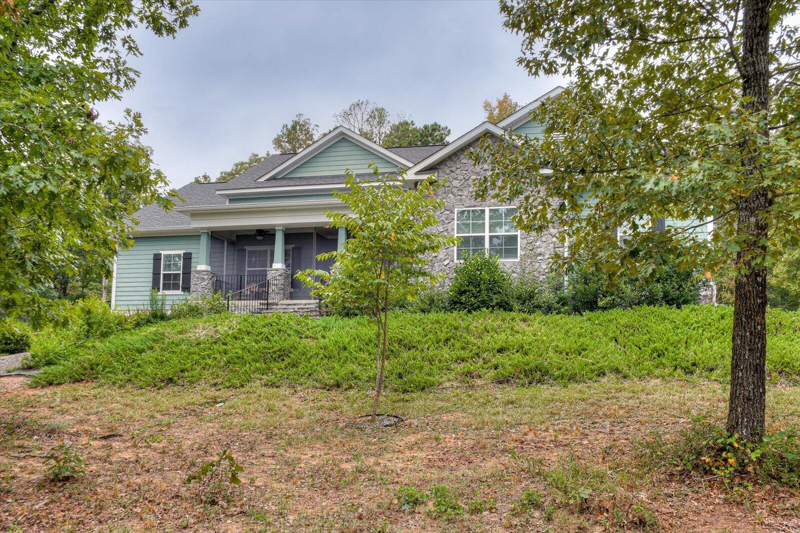 Horsham Trl, Dearing, GA 30808