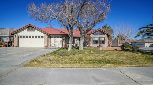 108 W Smoke Tree Ave, Ridgecrest, CA, 93555 | Card Image