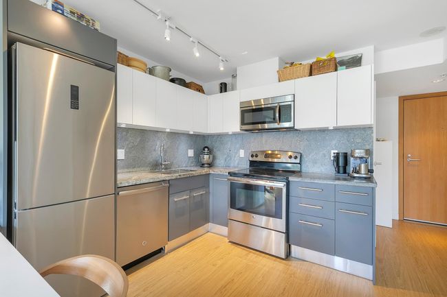 603 - 188 Keefer Street, Condo with 1 bedrooms, 1 bathrooms and 1 parking in Vancouver BC | Image 3
