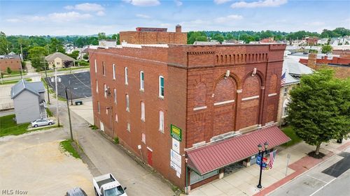 305-310-927 Wheeling Ave, Cambridge, OH, 43725-2340 | Card Image