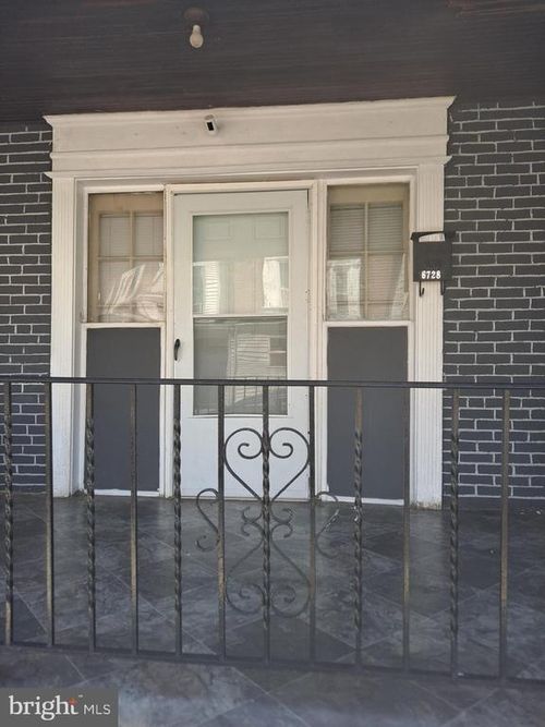 6728 Linmore Ave, PHILADELPHIA, PA, 19142-1807 | Card Image