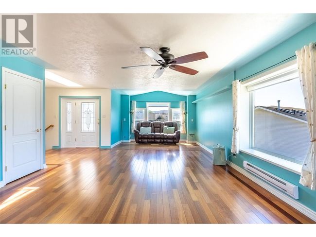 1396 Semlin Dr, House other with 5 bedrooms, 3 bathrooms and 2 parking in Cache Creek BC | Image 8