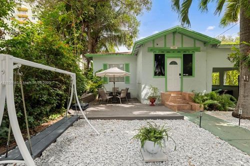 769 Nw 10th St, Miami, FL, 33136-3113 | Card Image