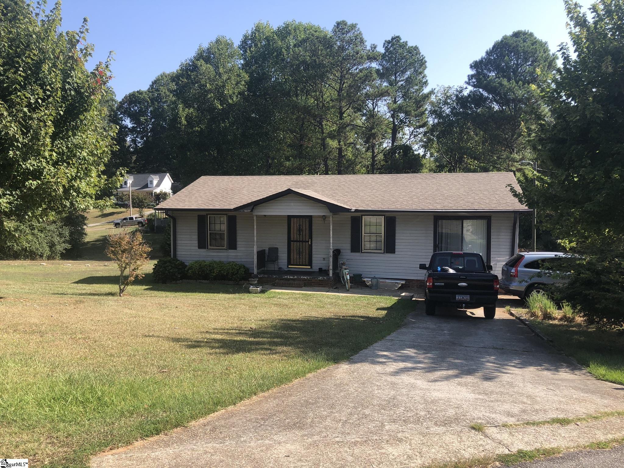 Colony Dr, Liberty, SC 29657