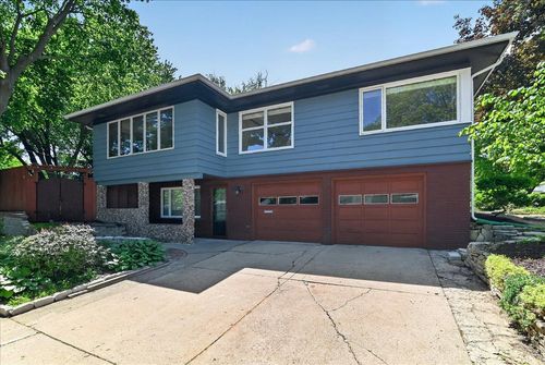 434 Berwyn Dr, Madison, WI, 53711-1244 | Card Image