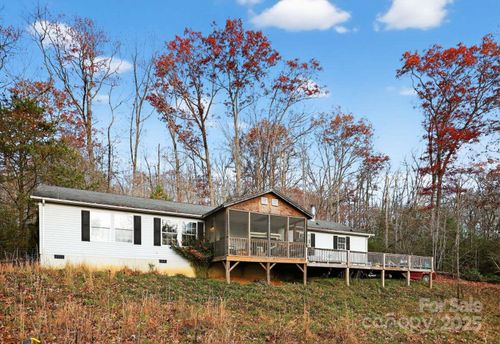 215 Amywood Ln, Mills River, NC, 28759-5813 | Card Image