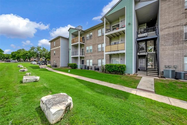 APT-2011 - 12166 Metric Blvd, Condo with 1 bedrooms, 1 bathrooms and 2 parking in Austin TX | Image 21